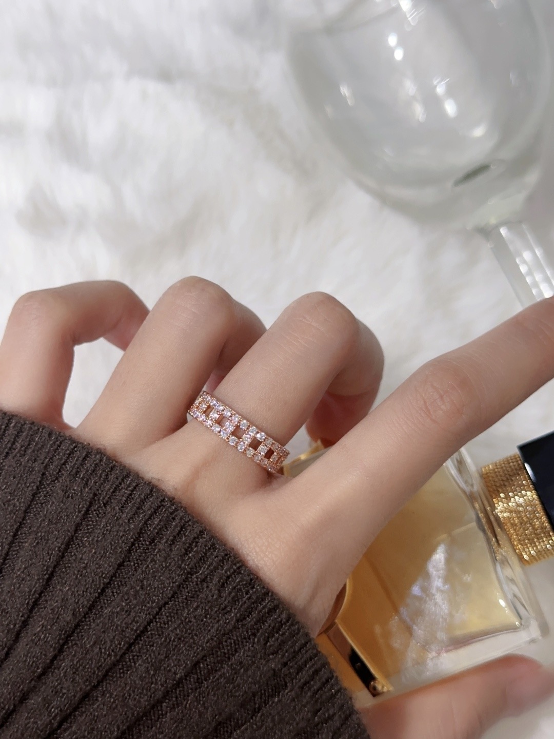 티파니 티트루,와이드 파베 상세 이미지