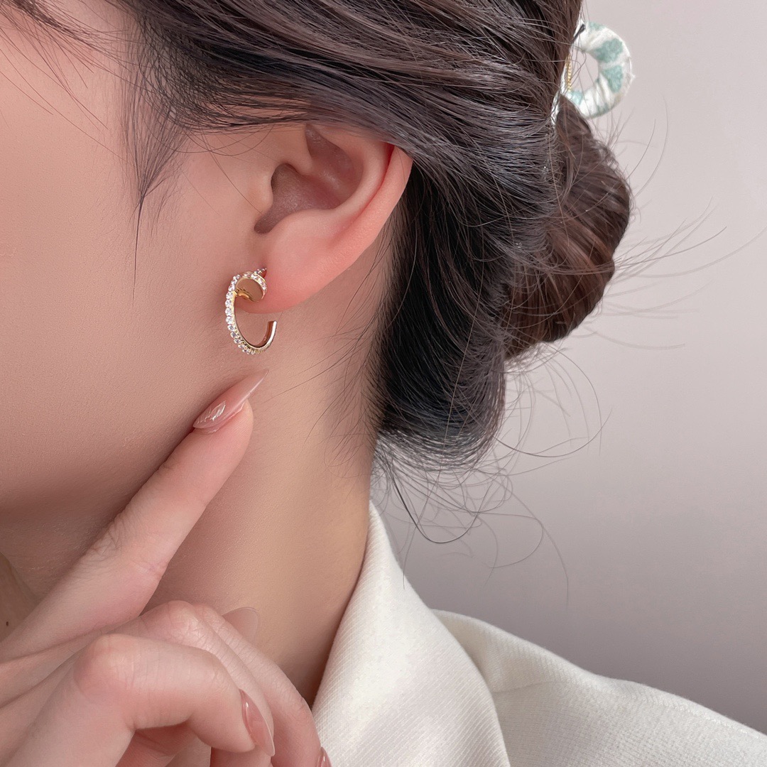 까르띠에 저스트 앵끌루 스몰(SMALL) 귀걸이, 파베 상세 이미지